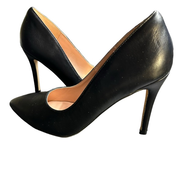 DREAM PAIRS classic black painted toe high heels pumps CHRISTIAN NWOB - Picture 1 of 5